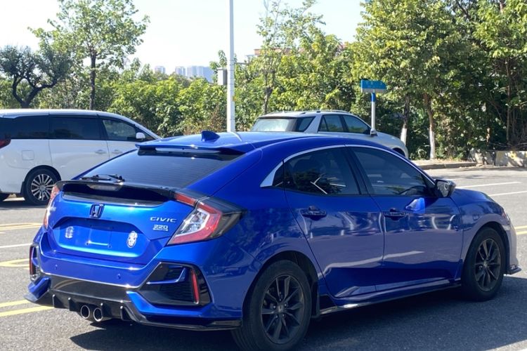 Used Honda Civic 2021 HATCHBACK 220TURBO CVT New Trendsetter