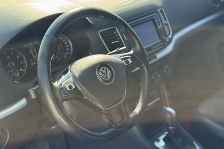 Used Volkswagen Sharan 2018 380TSI Comfort Edition 7-Seater
