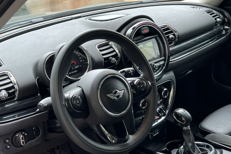 Used  Clubman 2016 Revised 1.5T COOPER
