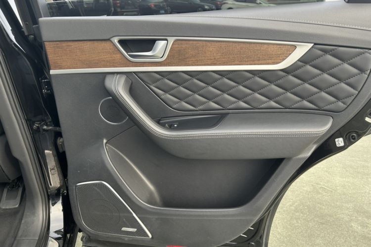 Used Hongqi HS7 2021 2.0T DCT Two-Wheel Drive Smart Connect Flagship Edition