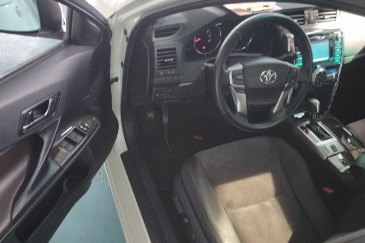 Used Toyota Reiz 2013 2.5V Shangrui Edition
