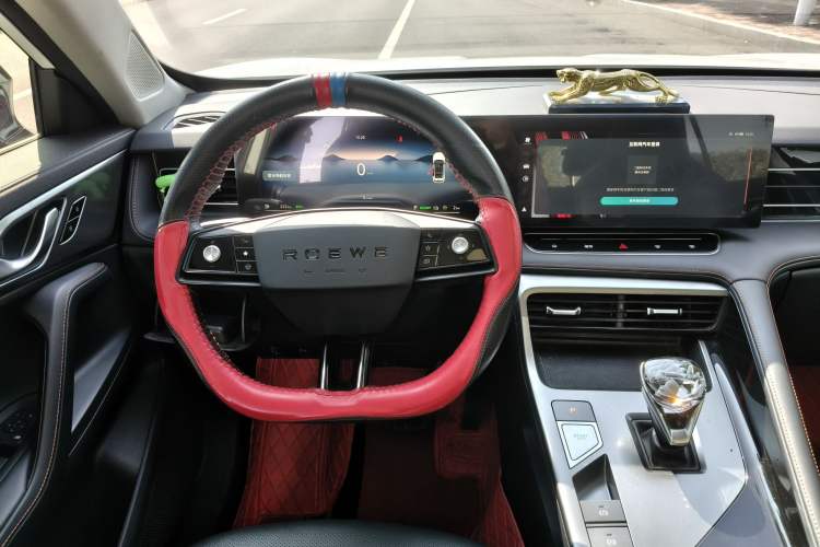 Used Roewe RX5 New Energy 2023 eRX5 Ultra-Hybrid Comfort Edition
