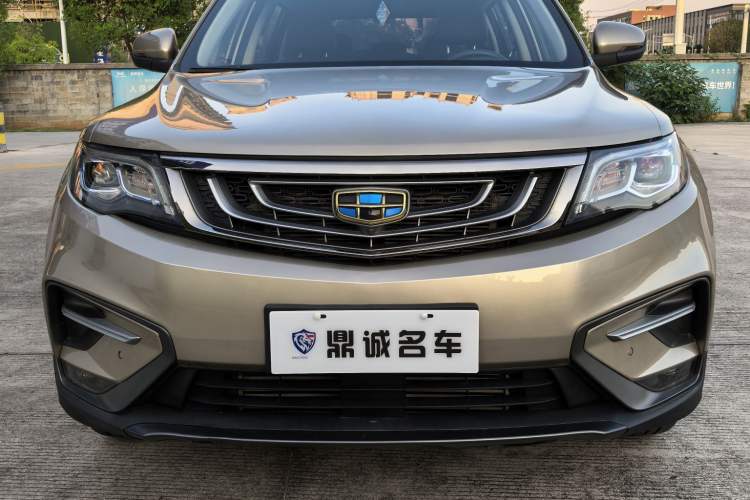 Used Geely Auto Emgrand X7 Sport 2018 1.8TD Automatic Two-Wheel Drive Smart Connect 4G Internet Edition
