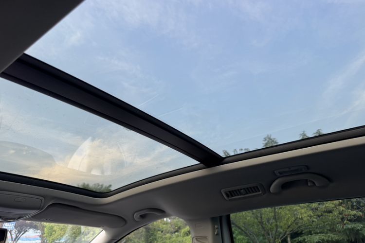 Used Volkswagen Sharan 2013 1.8TSI Standard Model
