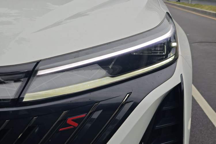 Used Changan CS75 PLUS 2022 2nd Generation 1.5T Automatic Prestige Version
