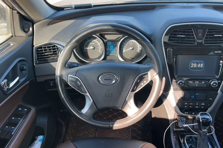 Used GAC Trumpchi GS5 Super 2015 1.8T Automatic Two-Wheel Drive Luxury Edition
