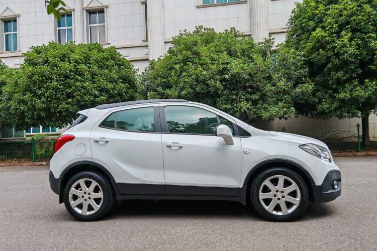 Used Buick Encore 2015 1.4T Automatic Two-Wheel Drive Urban Elite Version
