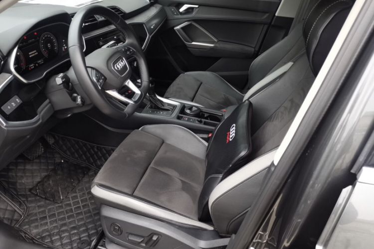 Used Audi Q3 2022 35 TFSI Fashion Dynamic Model
