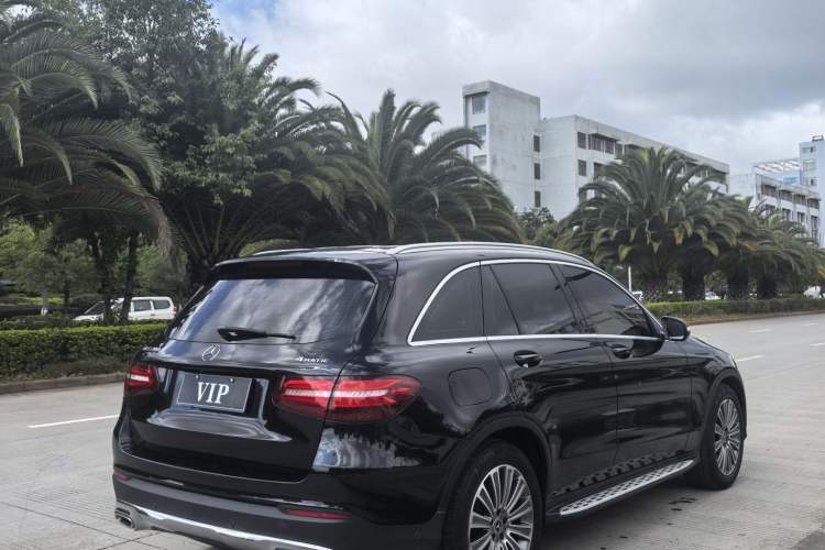 Used Mercedes-Benz GLC 2017 GLC 200 4MATIC
