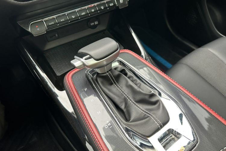 Used Oshan X5 2021 Revised Version 1.5T DCT Luxury Edition
