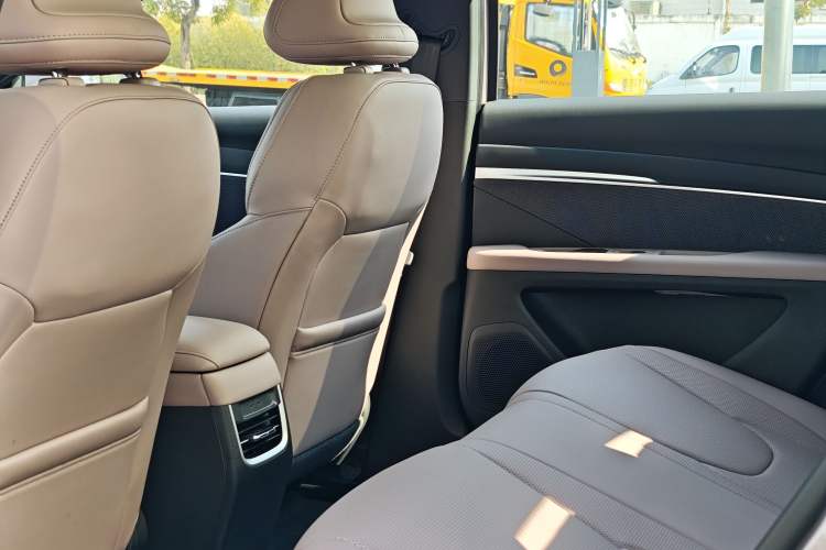 Used XPeng MONA M03 2025 620 Ultra-Long Range Plus
