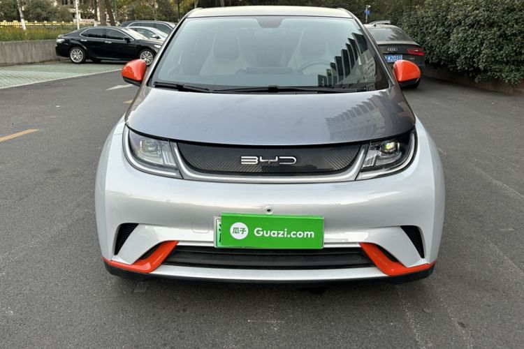 Used BYD Dolphin 2021 405 km Fashion Edition
