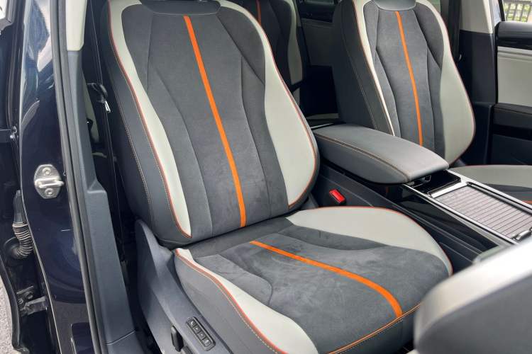 Used Volkswagen ID.6 CROZZ 2022 Long-Range Lite PRO Edition
