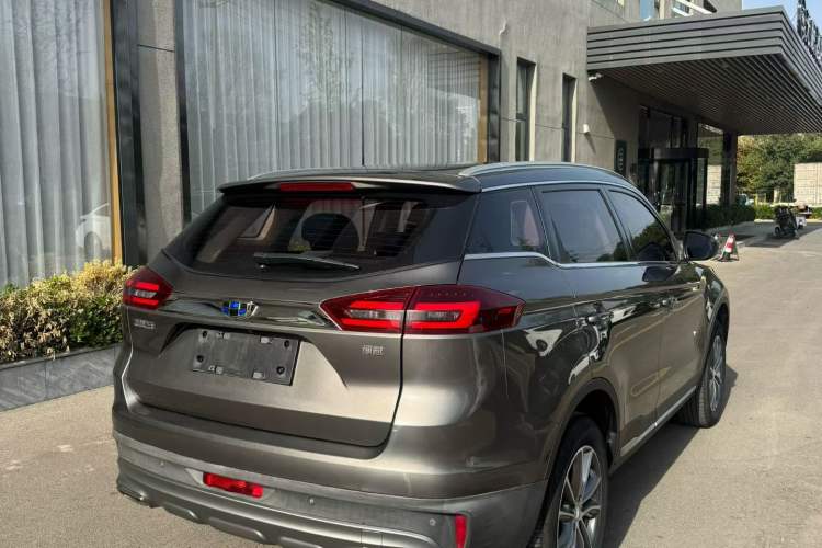 Used Geely Auto Emgrand X7 Sport 2018 1.8TD Automatic Two-Wheel Drive Zhiya Model
