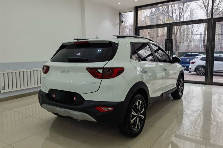Used Kia kx1 Stonic 2021 1.4L CVT Fun Edition

