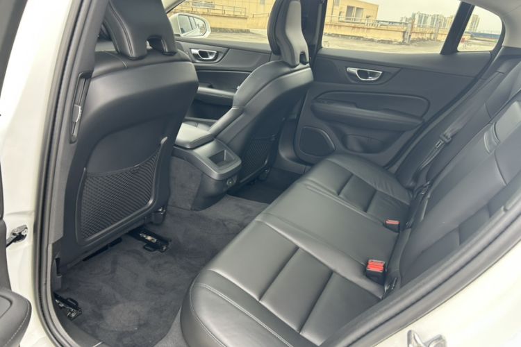 Used Volvo S60 2020 T4 Zhiyi Luxury Edition