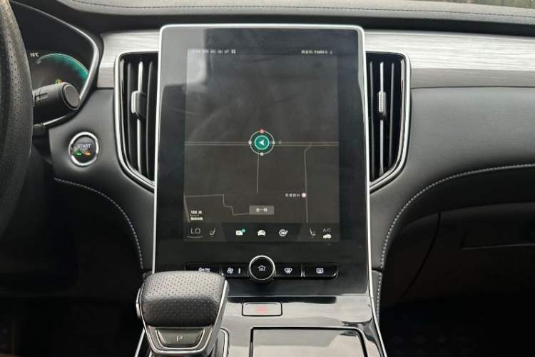 Used  ER6 2020 620 km Smart Edition
