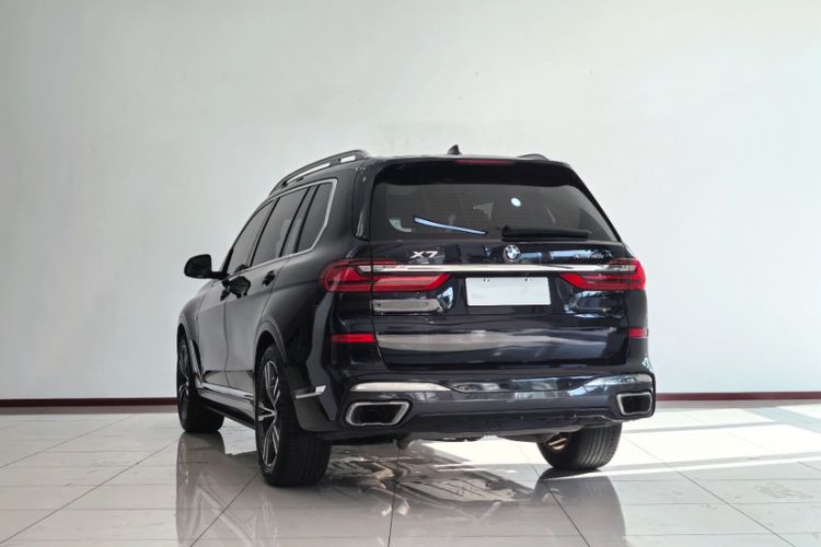 Used BMW X7 2021 Restyled xDrive40i Luxury Version with M Sport Package