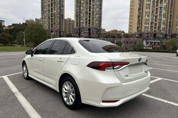 Used Toyota Corolla 2019 Dual-Engine 1.8L E-CVT Flagship Edition
