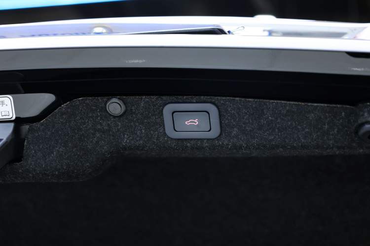 Used Hongqi H7 2021 2.0T Flagship Edition
