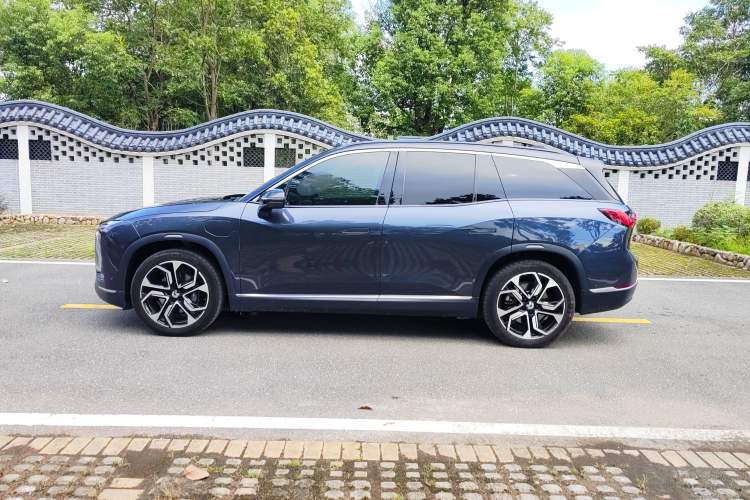 Used Nio ES8 2020 415 km Signature Edition 6-Seater Version
