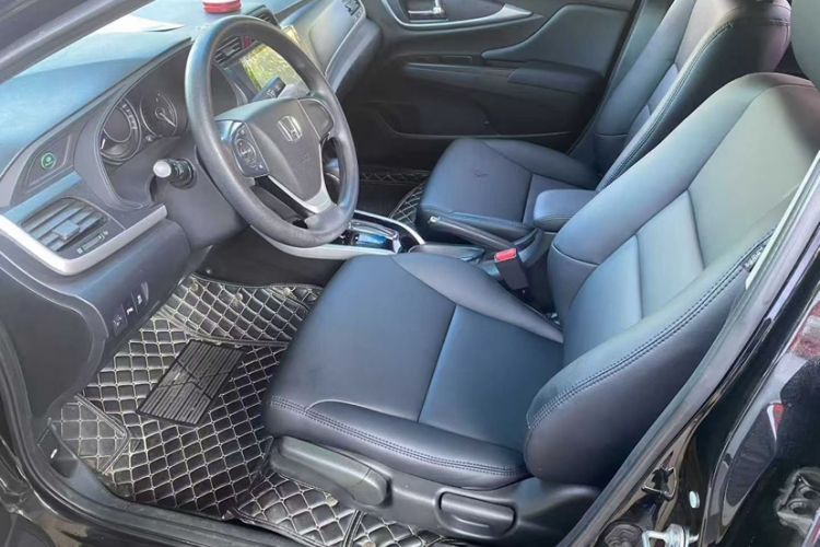 Used Honda Crider 2016 1.8L CVT Luxury Edition
