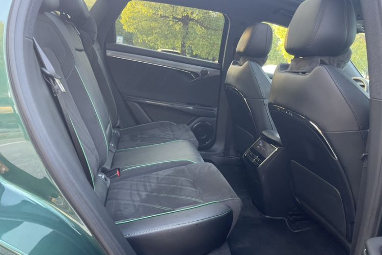 Used VOYAH FREE 2025 318 318 km Rear-Drive Touring Edition
