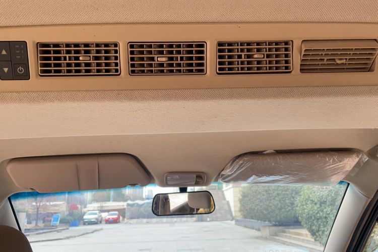 Used Wuling Hongguang 2014 1.5L S Standard Version
