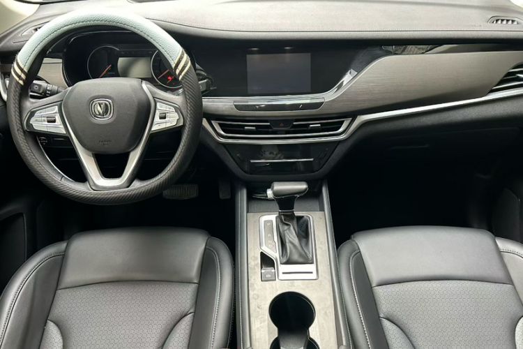 Used Changan CS35PLUS 2021 Honor Million Edition 1.6L CVT Elite Model
