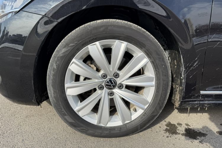 Used Volkswagen Passat 2020 Facelift 330TSI Elite Edition China VI Standard