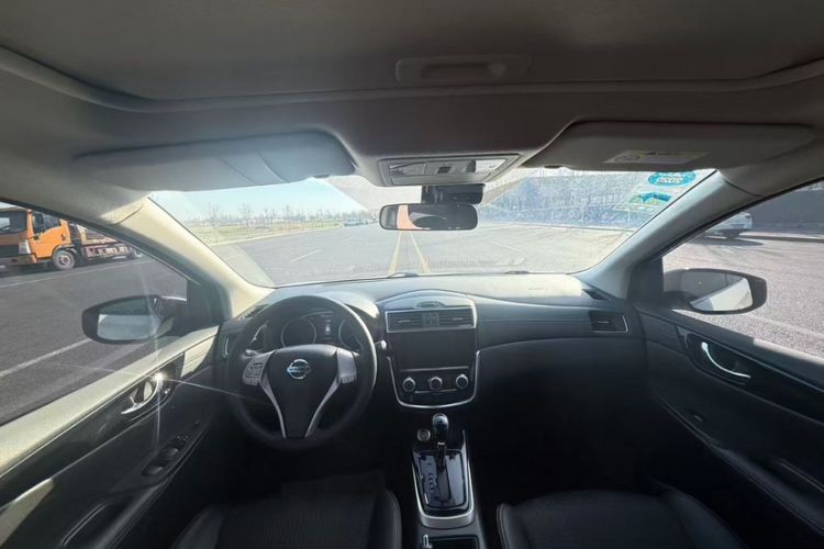 Used Nissan Tiida 2019 1.6L CVT Smart Drive Version China VI Standard