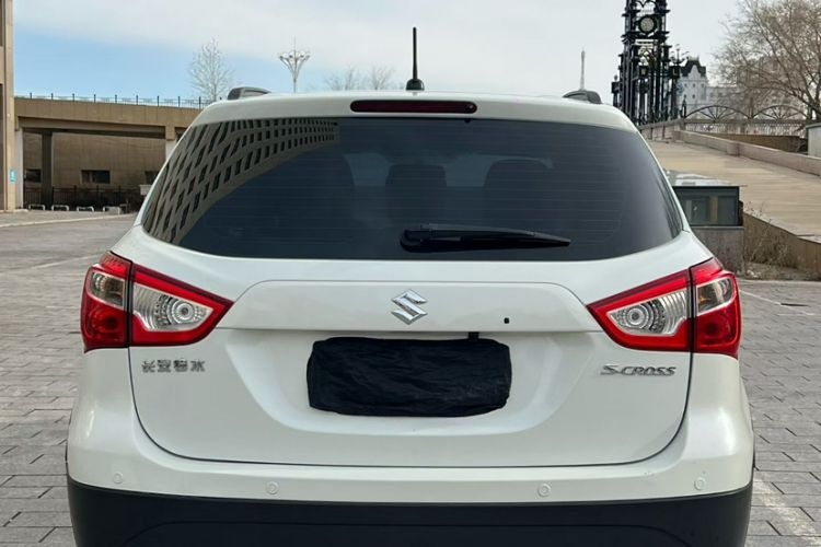 Used Suzuki Vitara S-Cross 2017 1.6L CVT Two-Wheel Drive Urban Fashion Model
