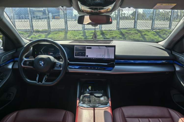 Used BMW 5 Series 2024 530Li Leading Model M Sport Package
