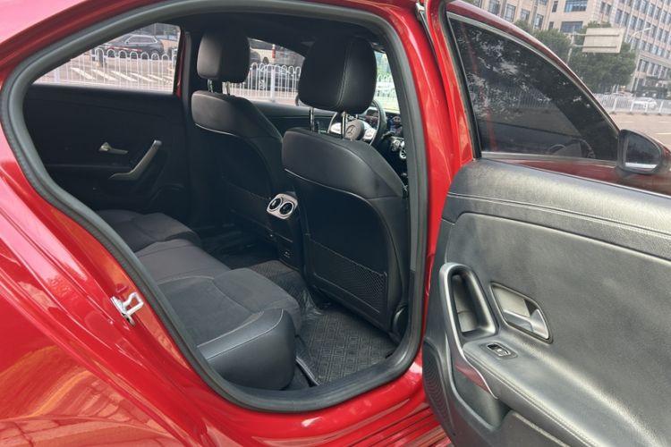 Used Mercedes-Benz A-Class 2021 A 200 L Sport Sedan Fashion Model
