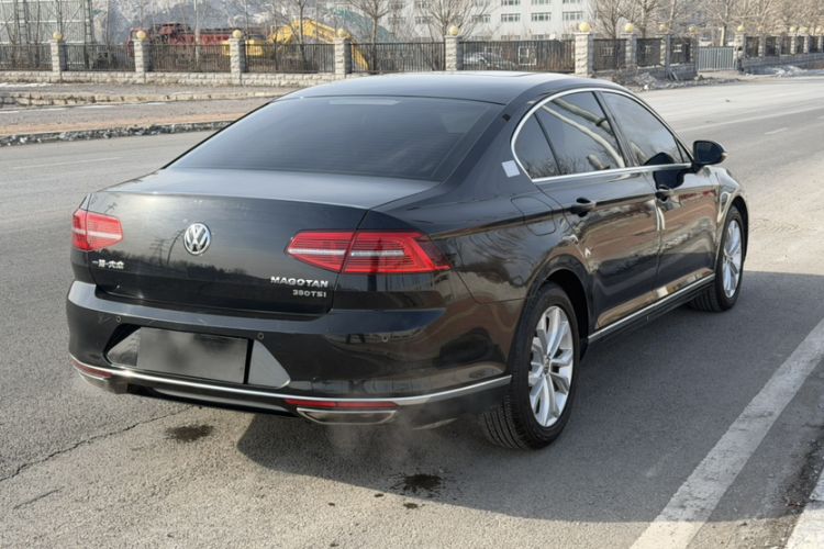 Used Volkswagen Magotan 2018 Facelift 380TSI DSG Luxury Version
