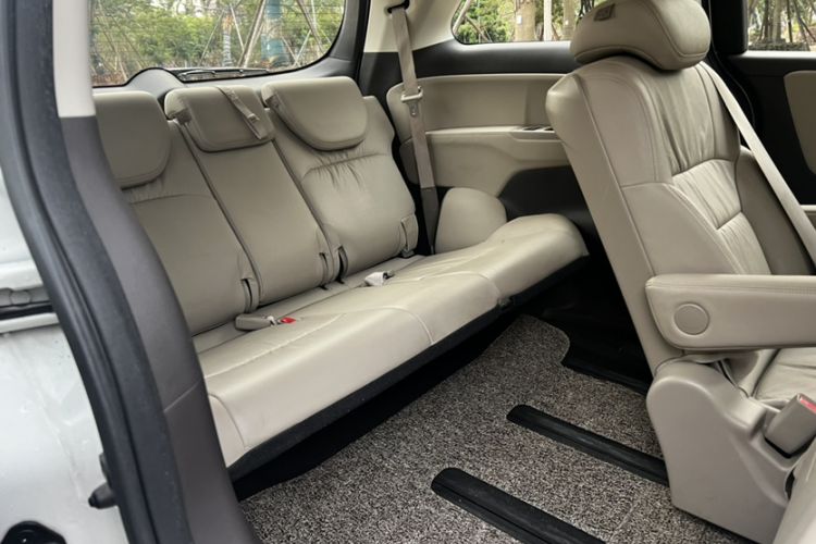 Used Honda Odyssey 2015 Revised 2.4L Luxury Edition
