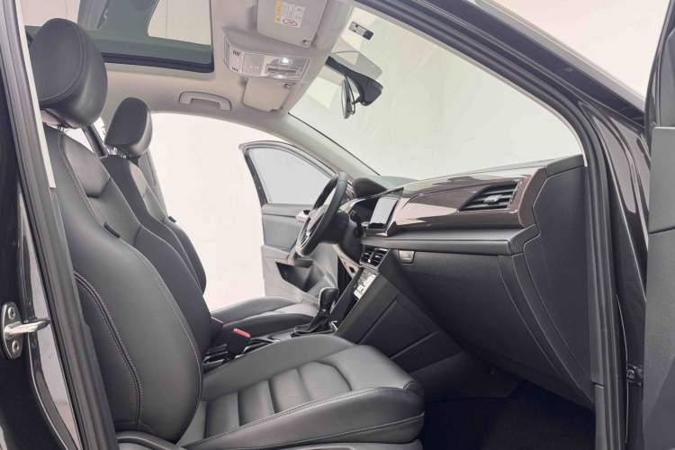 Used Volkswagen Tharu 2021 280TSI Two-Wheel-Drive Luxury Plus Edition
