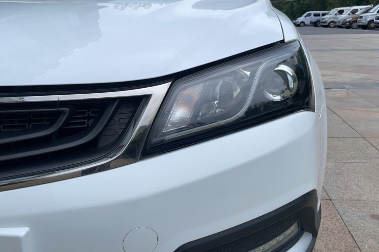 Used Geely Auto Emgrand 2017 Hatchback RS Million Edition 1.5L Manual Upward Version
