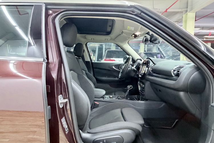 Used  Clubman 2016 Updated 1.5T COOPER Geek Edition
