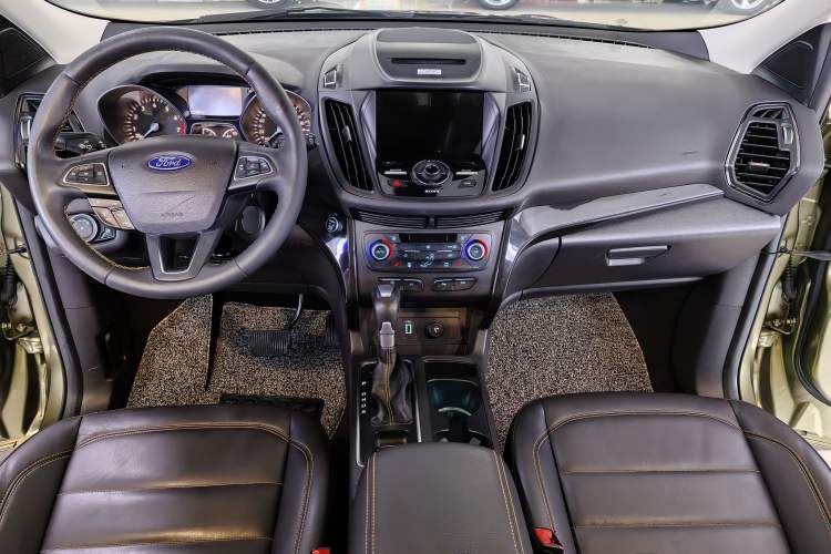 Used Ford Kuga 2017 EcoBoost 245 Four-Wheel-Drive Sport Model
