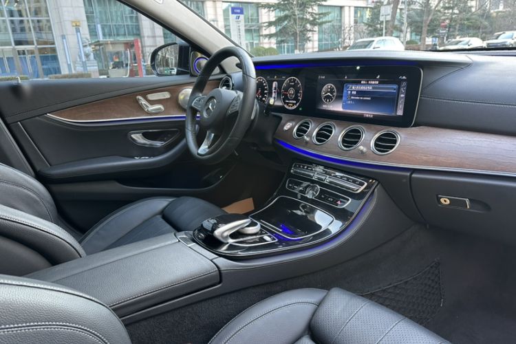 Used Mercedes-Benz E-Class 2016 E 200 L
