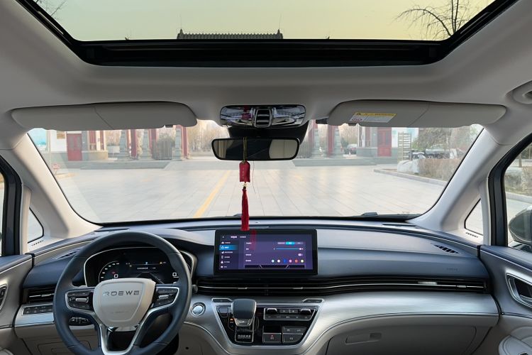 Used Roewe iMAX8 2021 400TGI Supreme Series Prestige Edition
