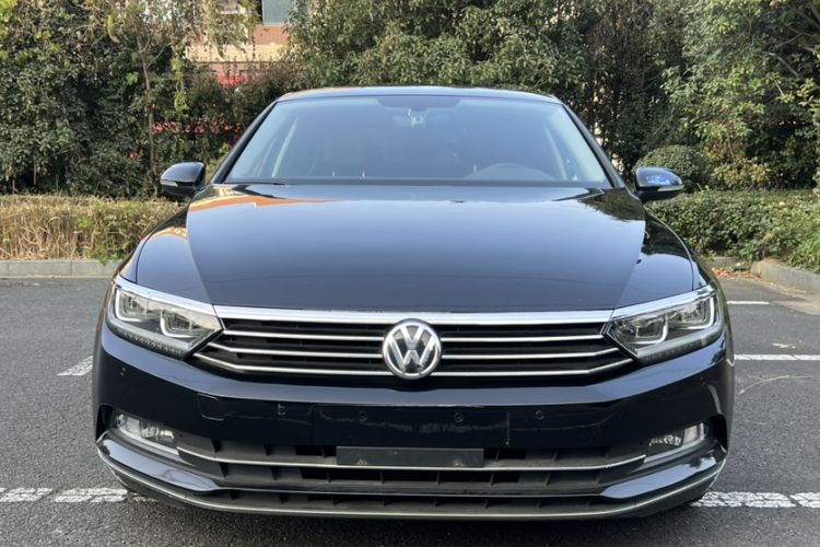 Used Volkswagen Magotan 2019 330TSI DSG Luxury Model China V Standard
