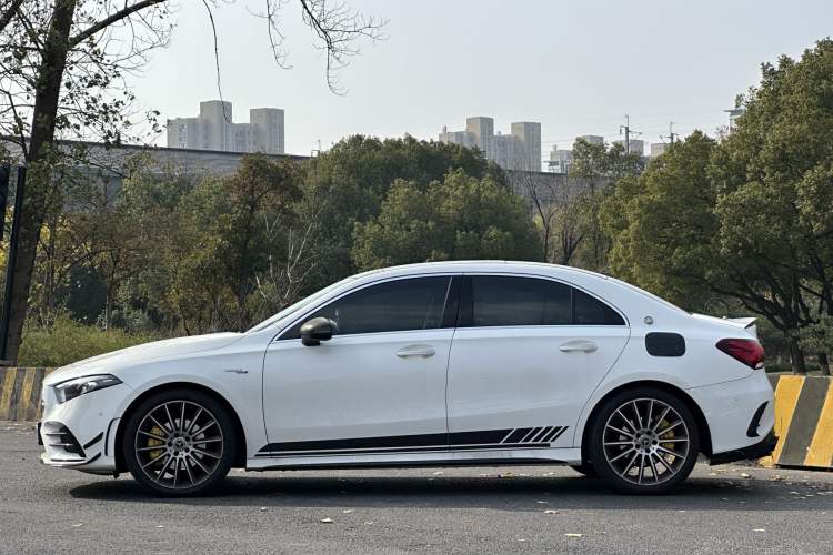 Used Mercedes-Benz A-Class 2019 A 200 L Sport Sedan First Edition Special Edition
