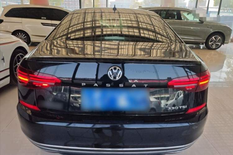 Used Volkswagen Passat 2019 330TSI Elite Edition China VI
