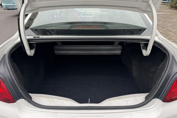 Used Peugeot 301 2016 1.6L Automatic Comfort Edition
