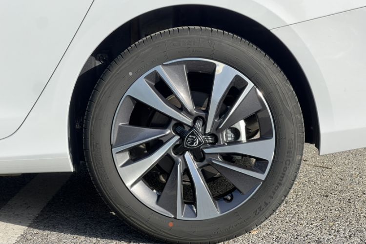 Used Peugeot 408 2024 360THP "Da Da" Model – Latou Edition
