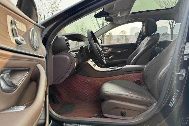 Used Mercedes-Benz E-Class 2021 Restyled E 300 L Luxury Edition
