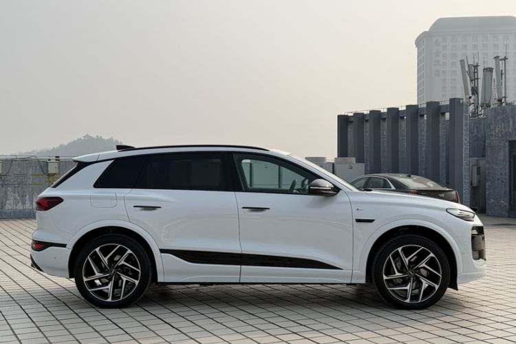 Used Audi Q6L e-tron 