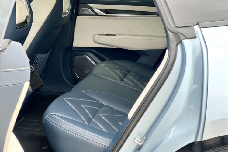 Used Zeekr 001 2021 Ultra-Long Range Dual-Motor YOU Version
